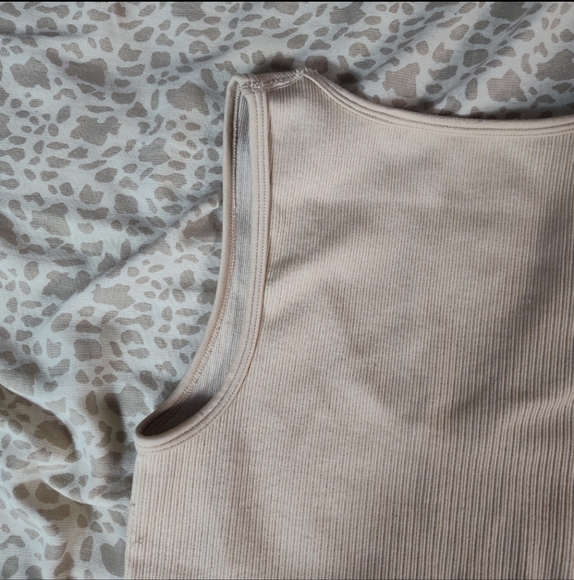 Offline By Aerie Cream Ribbed Sports Bra - Picture 6 of 7